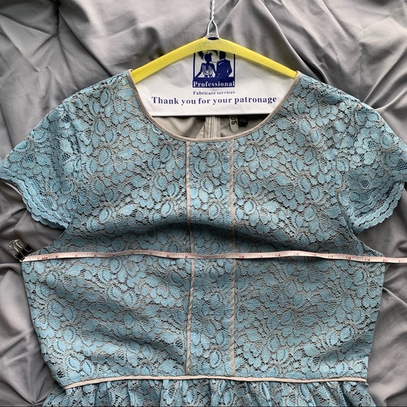 Banana Republic Womens periwinkle blue tiered lace dress with capped sleeves - Picture 13 of 13